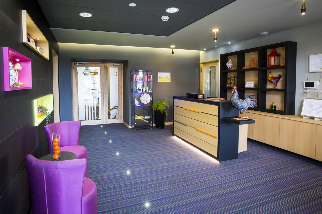 Logis Hotel Du Morvan - Restaurant La Table De Jerome Luzy エクステリア 写真